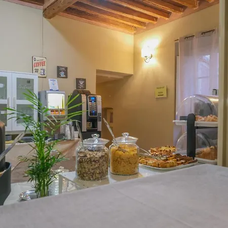 Guest house San Tommaso 2*
